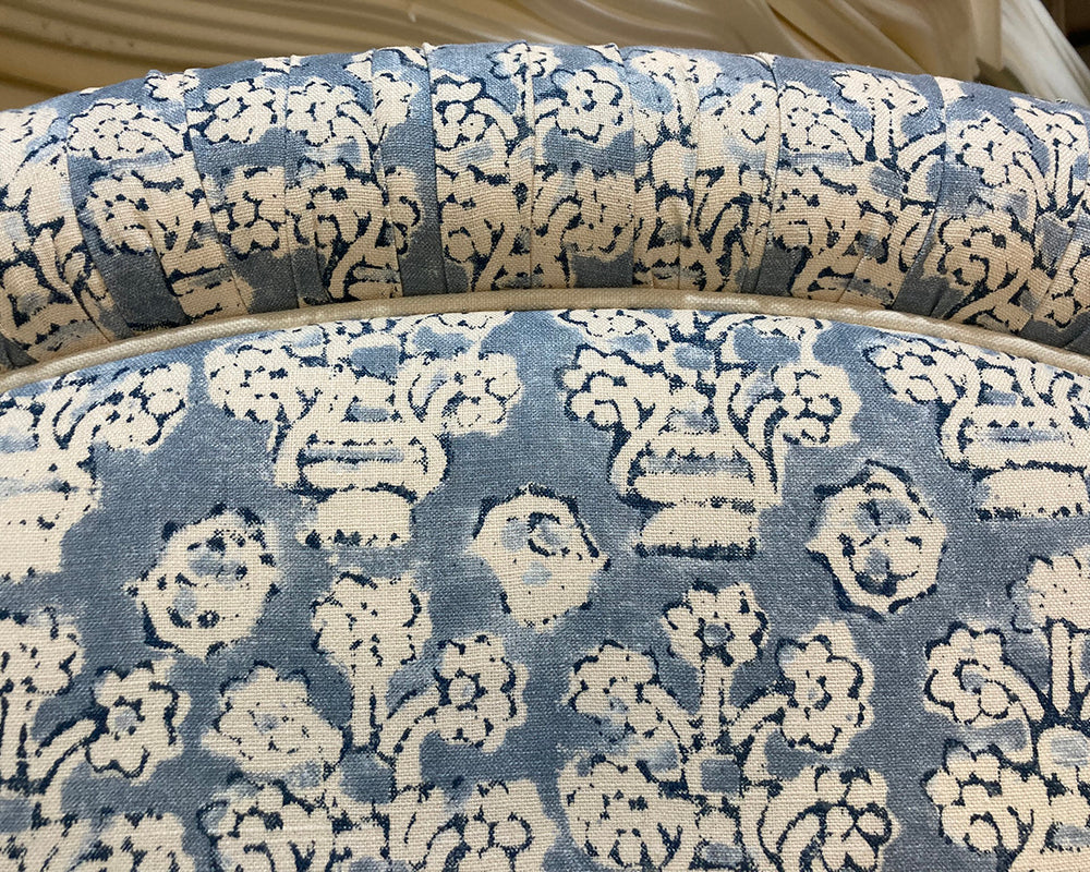Kingsize Tresco Headboard & Cushion Linwood Shirin Raindrop