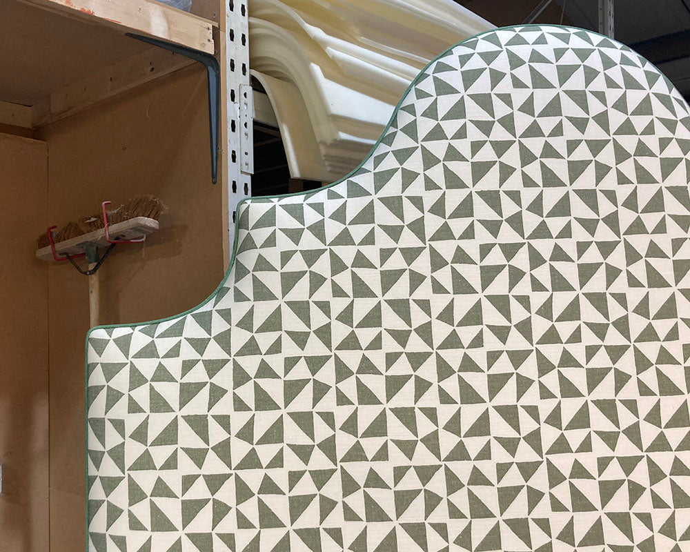Kingsize Samson Headboard & Cushion Fermoie Circus 007