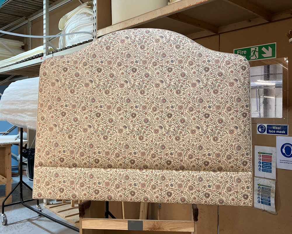 Double Barra Headboard Lewis & Wood Daisy Chintz Document
